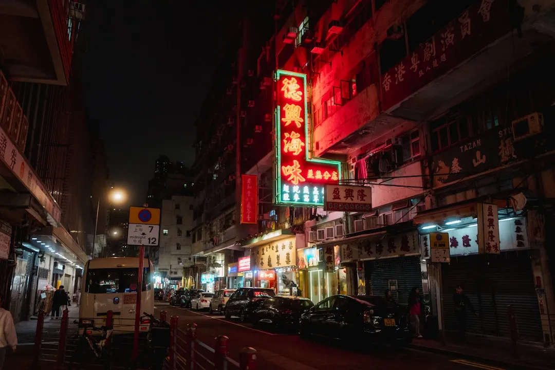 随州关氏石业大理石产品加工工艺与质量管控要点解析